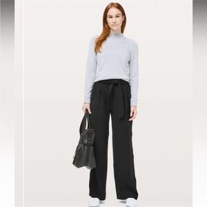 Lululemon Noir Pant